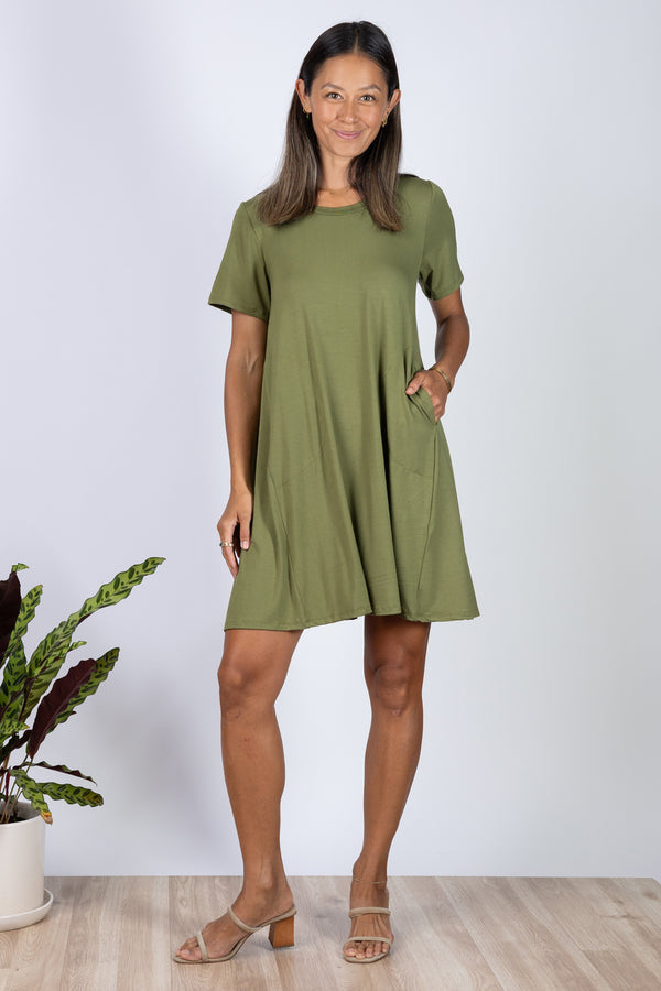 Harper Paneled Dress (Moss)