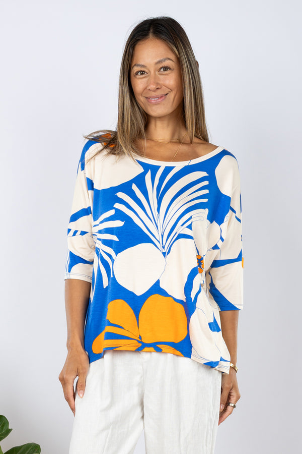 Julie 3/4 Sleeve Top (Coastal Hibiscus)