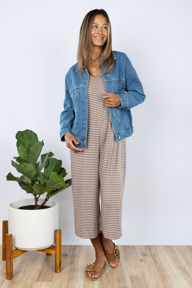 Classic Denim Jacket (Medium Wash)