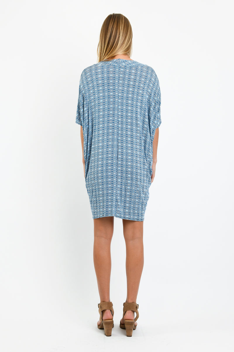 Jade Pleated Kaftan Dress (Blue Hexagon) - L
