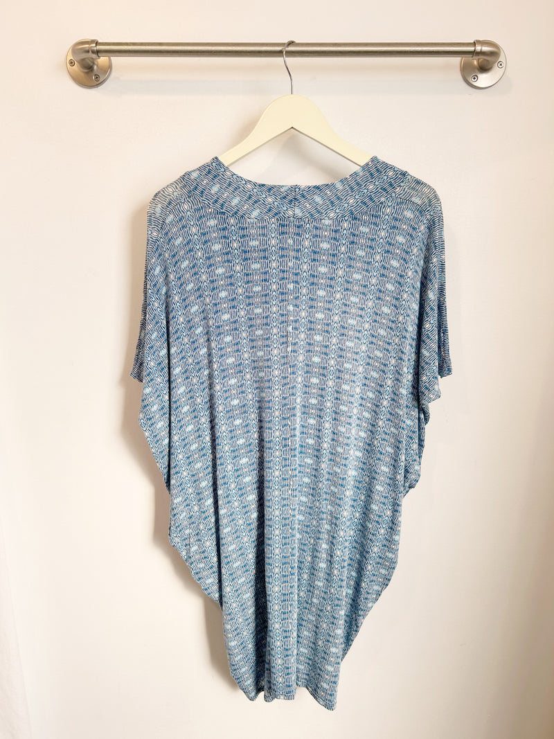 Jade Pleated Kaftan Dress (Blue Hexagon) - XS