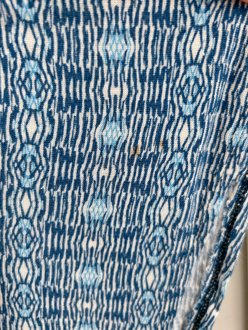 Jade Pleated Kaftan Dress (Blue Hexagon) - L