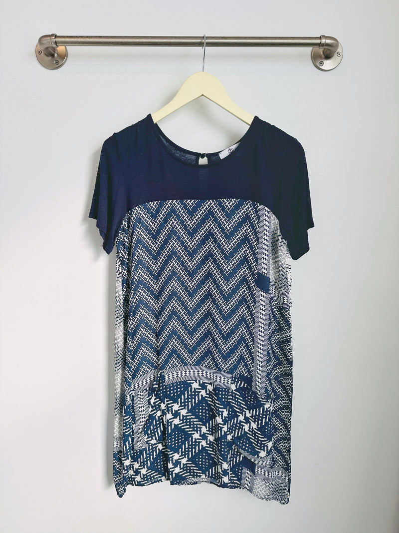 Stacey T-Shirt Dress (Handkerchief Print) - S