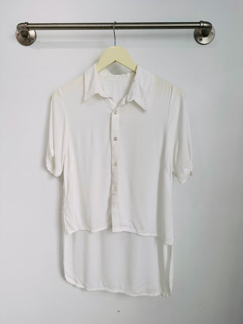 Riley Crop Button Down (White) - L