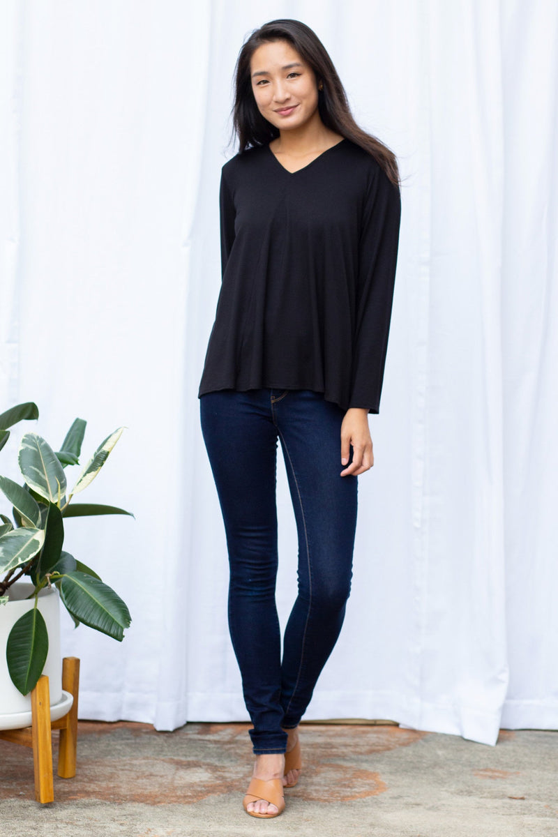 Gail L/S V-Neck Top (Black) - L