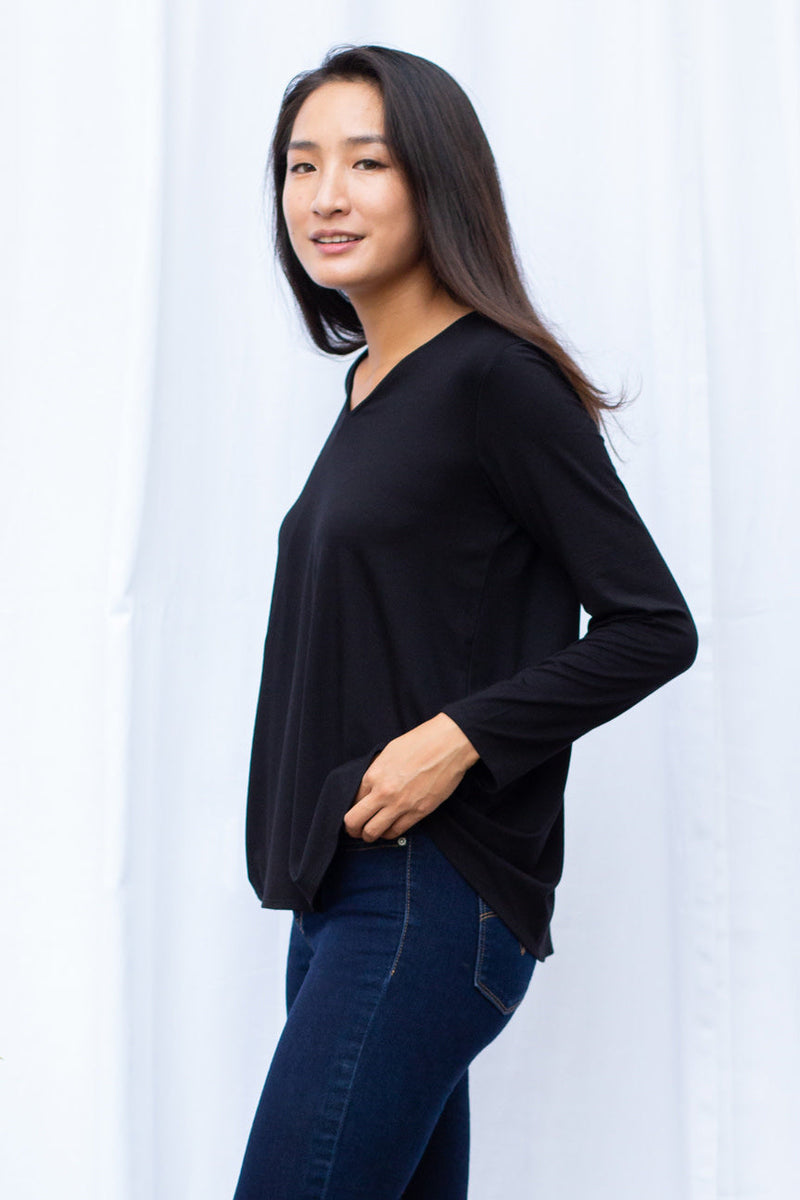 Gail L/S V-Neck Top (Black) - L