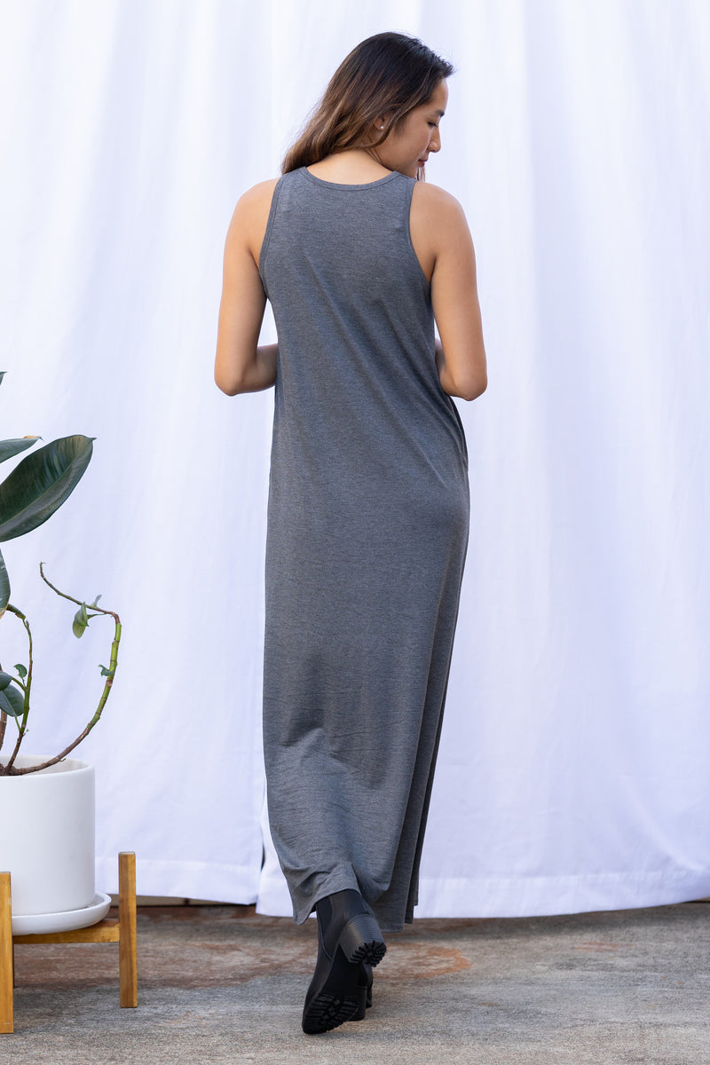 Michael Maxi (Charcoal)